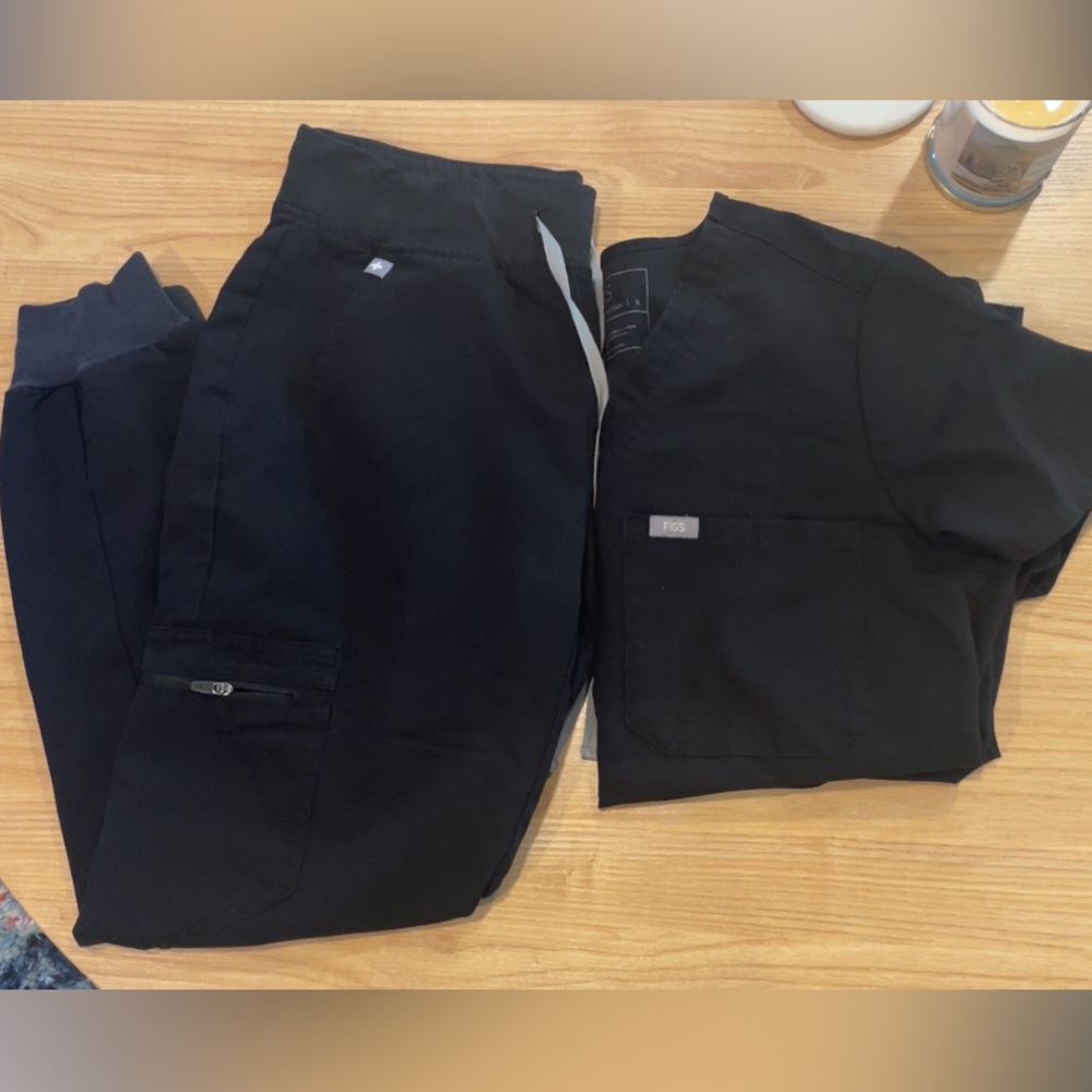 Figs Black Technical Collection Set